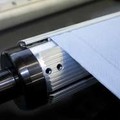 Upínací hřídel pro bezdutinkové navíjení s upnutím počátku materiálu Upínací hřídel pro bezdutinkové navíjení s upnutím počátku materiálu